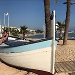 아파트 Front Sea Luxury 케인즈수르메르