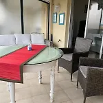 Front Sea Luxury شقة