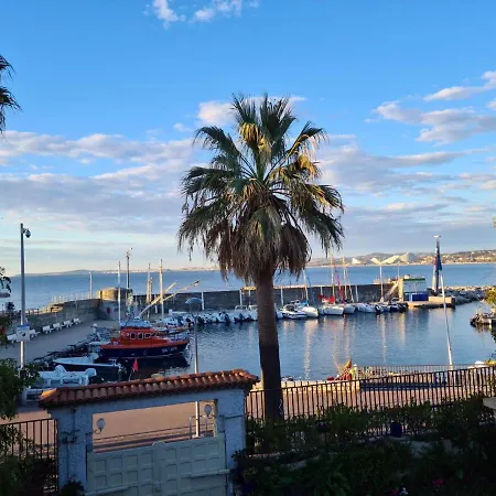 Appartement Front Sea Luxury