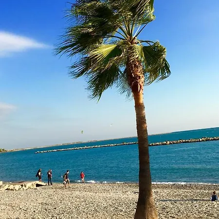 Διαμέρισμα Front Sea Luxury