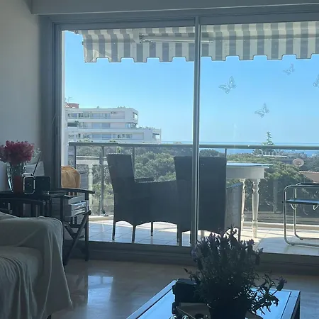 Apartment Front Sea Luxury Cagnes-sur-Mer